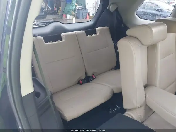 JA4AZ3A3XGZ005176 2016 MITSUBISHI OUTLANDER - Image 8