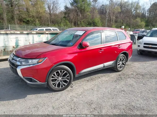 JA4AZ3A3XGZ010510 2016 MITSUBISHI OUTLANDER - Image 2