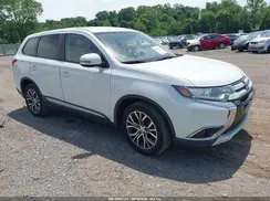 JA4AZ3A3XGZ012127 2016 MITSUBISHI OUTLANDER
