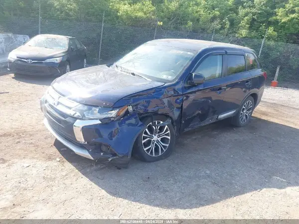 JA4AZ3A3XGZ021507 2016 MITSUBISHI OUTLANDER - Image 2