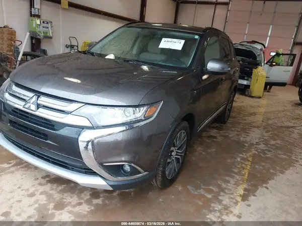 JA4AZ3A3XGZ024259 2016 MITSUBISHI OUTLANDER - Image 2