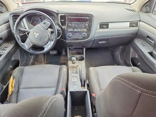 JA4AZ3A3XGZ037853 2016 MITSUBISHI OUTLANDER - Image 8