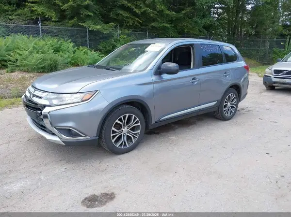 JA4AZ3A3XGZ038095 2016 MITSUBISHI OUTLANDER - Image 2