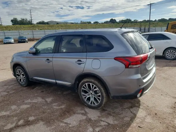 JA4AZ3A3XGZ045659 2016 MITSUBISHI OUTLANDER - Image 2