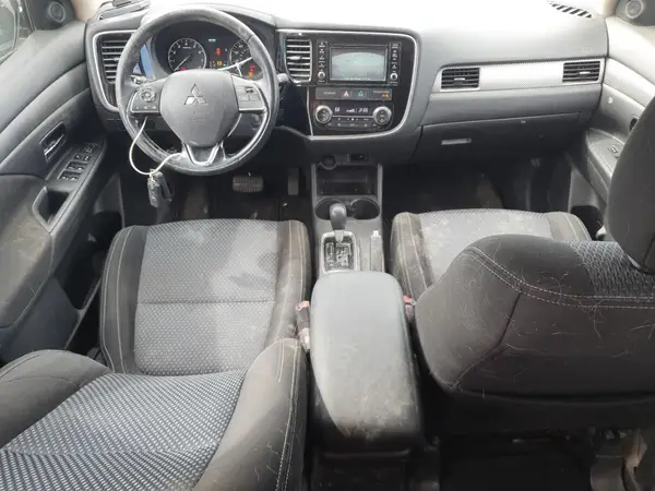 JA4AZ3A3XGZ045659 2016 MITSUBISHI OUTLANDER - Image 8