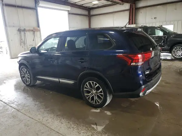 JA4AZ3A3XGZ049288 2016 MITSUBISHI OUTLANDER - Image 2