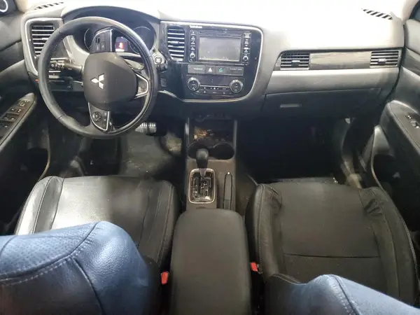 JA4AZ3A3XGZ060453 2016 MITSUBISHI OUTLANDER - Image 8