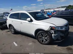 JA4AZ3A3XHZ003154 2017 MITSUBISHI OUTLANDER