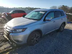 JA4AZ3A3XHZ015630 2017 MITSUBISHI OUTLANDER