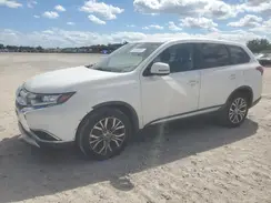 JA4AZ3A3XHZ045467 2017 MITSUBISHI OUTLANDER