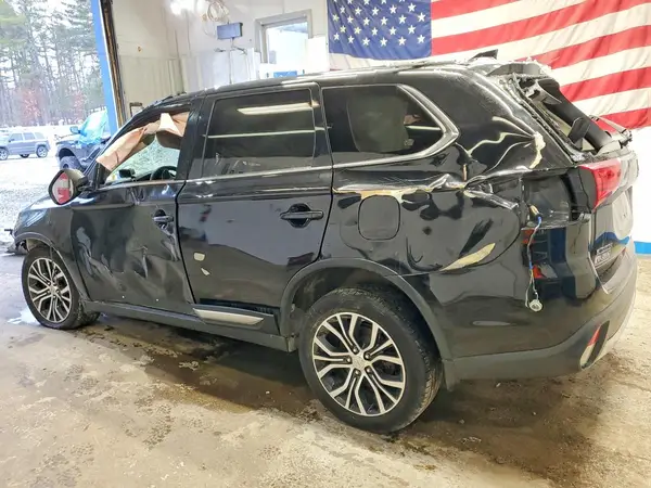 JA4AZ3A3XJJ000355 2018 MITSUBISHI OUTLANDER - Image 2