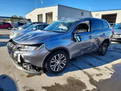 JA4AZ3A3XJJ003529 2018 MITSUBISHI OUTLANDER
