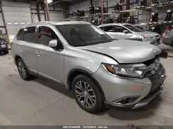 JA4AZ3A3XJZ013513 2018 MITSUBISHI OUTLANDER
