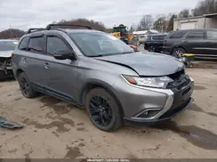 JA4AZ3A3XJZ026651 2018 MITSUBISHI OUTLANDER