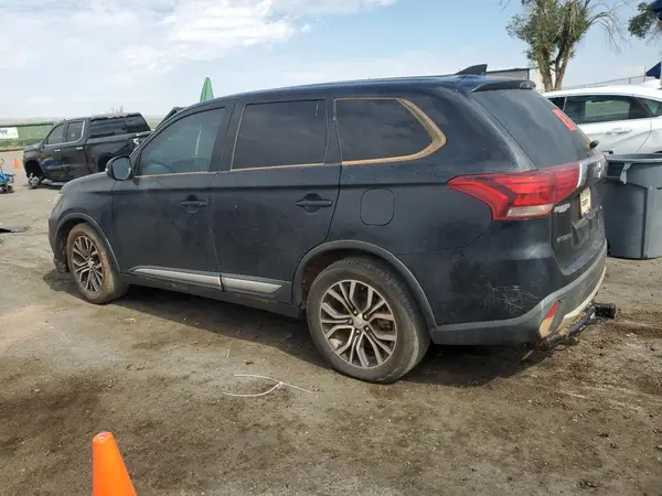 JA4AZ3A3XJZ038539 2018 MITSUBISHI OUTLANDER - Image 2