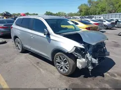 JA4AZ3A3XJZ039335 2018 MITSUBISHI OUTLANDER