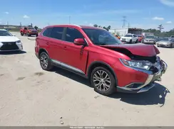 JA4AZ3A3XJZ053218 2018 MITSUBISHI OUTLANDER