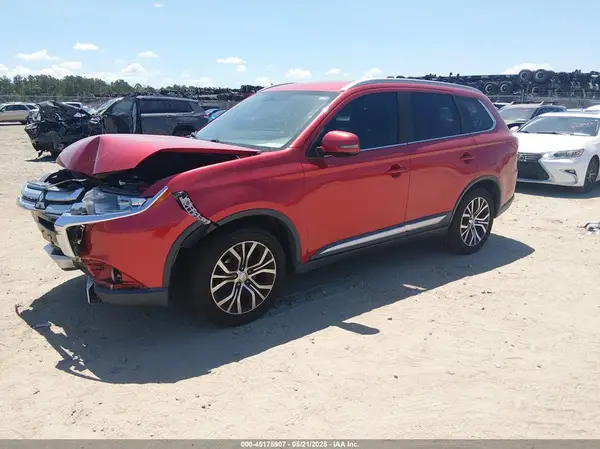 JA4AZ3A3XJZ053218 2018 MITSUBISHI OUTLANDER - Image 2