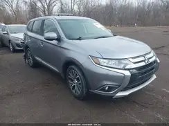 JA4AZ3A3XJZ053588 2018 MITSUBISHI OUTLANDER
