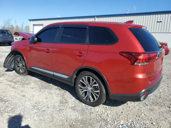 JA4AZ3A3XJZ057477 2018 MITSUBISHI OUTLANDER - Image 2