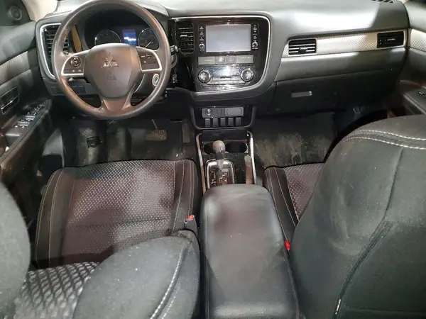 JA4AZ3A3XJZ058029 2018 MITSUBISHI OUTLANDER - Image 8