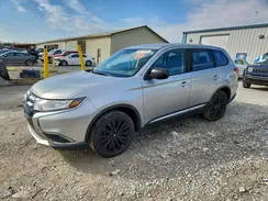 JA4AZ3A3XJZ062016 2018 MITSUBISHI OUTLANDER