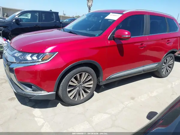 JA4AZ3A3XKZ005266 2019 MITSUBISHI OUTLANDER - Image 2
