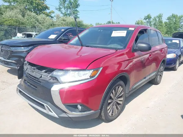 JA4AZ3A3XKZ006112 2019 MITSUBISHI OUTLANDER - Image 2