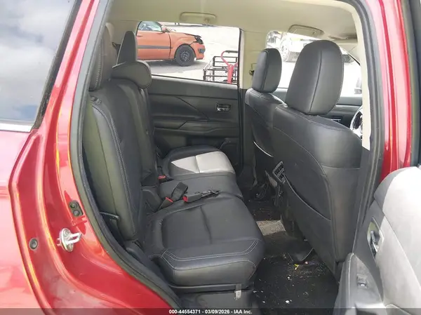 JA4AZ3A3XKZ019619 2019 MITSUBISHI OUTLANDER - Image 8