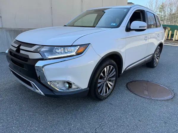 JA4AZ3A3XKZ022360 2019 MITSUBISHI OUTLANDER - Image 2