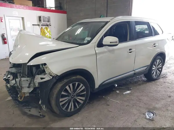 JA4AZ3A3XKZ024285 2019 MITSUBISHI OUTLANDER - Image 2