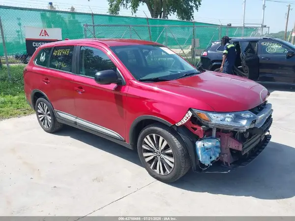 JA4AZ3A3XKZ026361 2019 MITSUBISHI OUTLANDER - Image 1