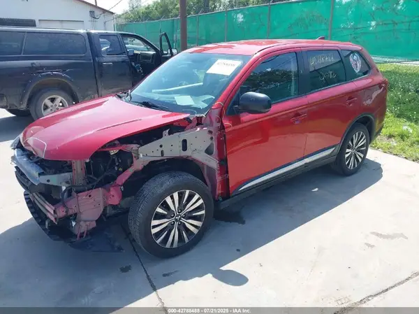 JA4AZ3A3XKZ026361 2019 MITSUBISHI OUTLANDER - Image 2