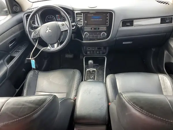 JA4AZ3A3XKZ034783 2019 MITSUBISHI OUTLANDER - Image 8