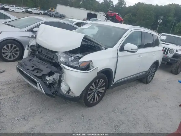JA4AZ3A3XKZ036646 2019 MITSUBISHI OUTLANDER - Image 2