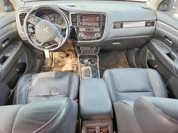 JA4AZ3A3XKZ039403 2019 MITSUBISHI OUTLANDER - Image 8
