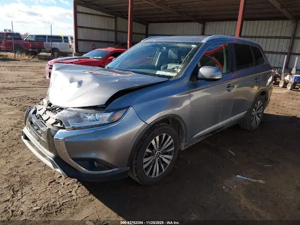 JA4AZ3A3XKZ040258 2019 MITSUBISHI OUTLANDER - Image 2