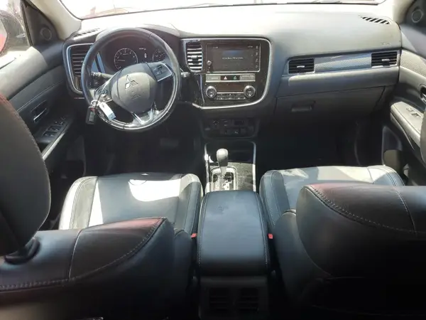 JA4AZ3A3XKZ040910 2019 MITSUBISHI OUTLANDER - Image 8