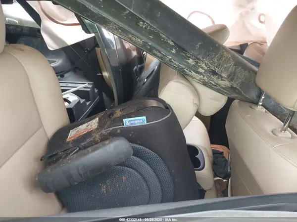 JA4AZ3A3XKZ041569 2019 MITSUBISHI OUTLANDER - Image 8