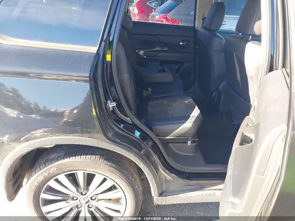 JA4AZ3A3XKZ043919 2019 MITSUBISHI OUTLANDER - Image 8