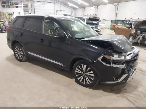 JA4AZ3A3XKZ051633 2019 MITSUBISHI OUTLANDER - Image 1