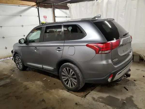 JA4AZ3A3XKZ052703 2019 MITSUBISHI OUTLANDER - Image 2