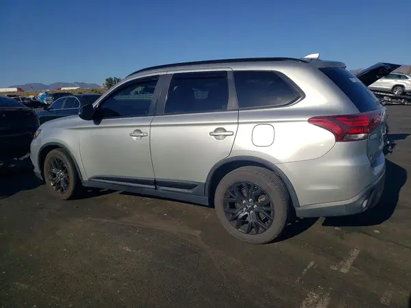 JA4AZ3A3XKZ055357 2019 MITSUBISHI OUTLANDER - Image 2