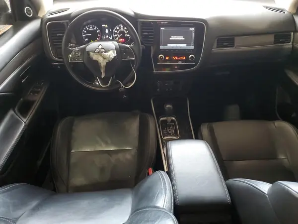 JA4AZ3A3XLZ003342 2020 MITSUBISHI OUTLANDER - Image 8