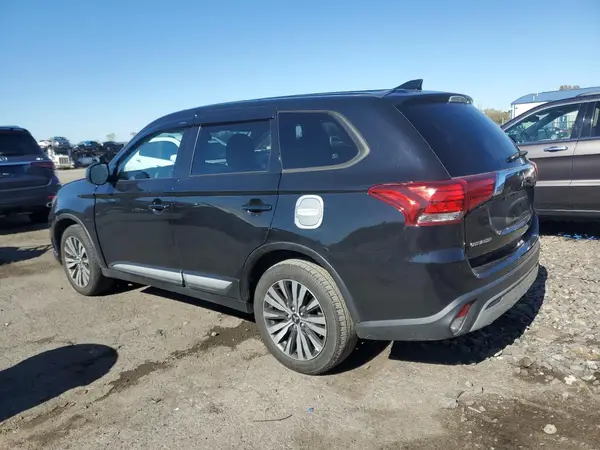 JA4AZ3A3XLZ017077 2020 MITSUBISHI OUTLANDER - Image 2