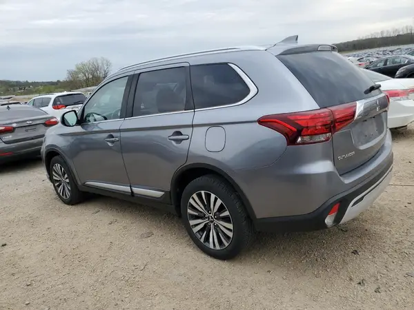 JA4AZ3A3XLZ017208 2020 MITSUBISHI OUTLANDER - Image 2