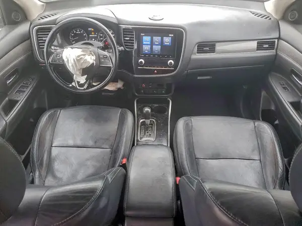 JA4AZ3A3XLZ024739 2020 MITSUBISHI OUTLANDER - Image 8