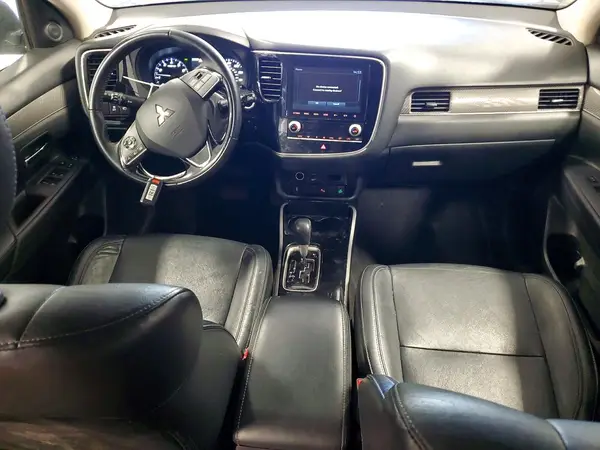 JA4AZ3A3XLZ029830 2020 MITSUBISHI OUTLANDER - Image 8