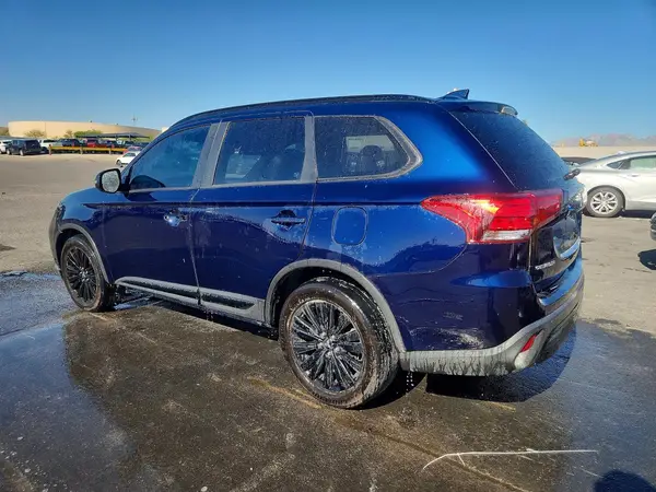 JA4AZ3A3XLZ037250 2020 MITSUBISHI OUTLANDER - Image 2