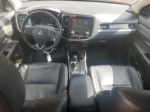 JA4AZ3A3XLZ038429 2020 MITSUBISHI OUTLANDER - Image 8